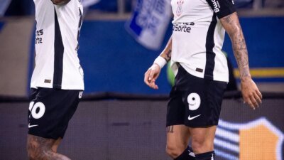 Copa do Brasil: Depay decide e Corinthians derrota Cruzeiro por 1 a 0