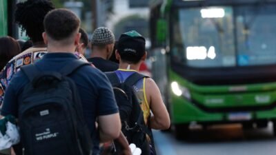 Passagem dos ônibus urbanos do Rio vai subir para R$ 5 no domingo