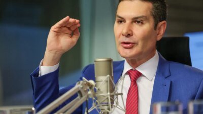 Governo federal vai investir R$ 4 bilhões em trens no Recife