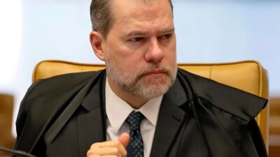 PF pede a Fachin suspeição de Toffoli no inquérito do Banco Master