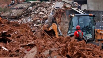 Número de mortos com as chuvas chega a 30 em Minas Gerais
