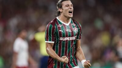 Fluminense supera Bangu e pega Vasco na semi do Campeonato Carioca