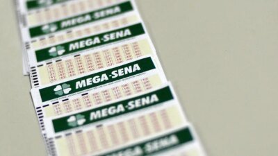Mega-Sena acumula novamente e prêmio principal vai para R$ 60 milhões
