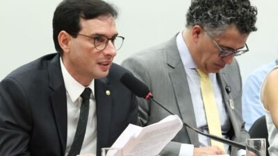 Fim da escala 6×1: relator propõe que um dia de folga seja no domingo