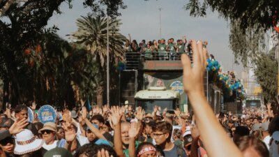 Marcha para Jesus reúne público evangélico no centro de São Paulo
