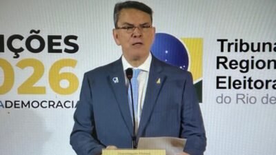 Presidente do TRE-RJ pede aos eleitores que compareçam às urnas