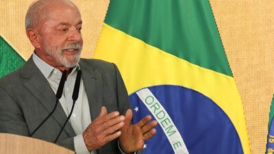Após vitória nas urnas, Lula vai retomar viagens internacionais